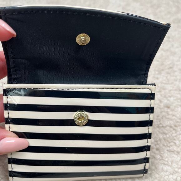 APT.9 Black White Striped Patent Trifold Wallet Small ID Card Slot Coin Pocket - Picture 6 of 8